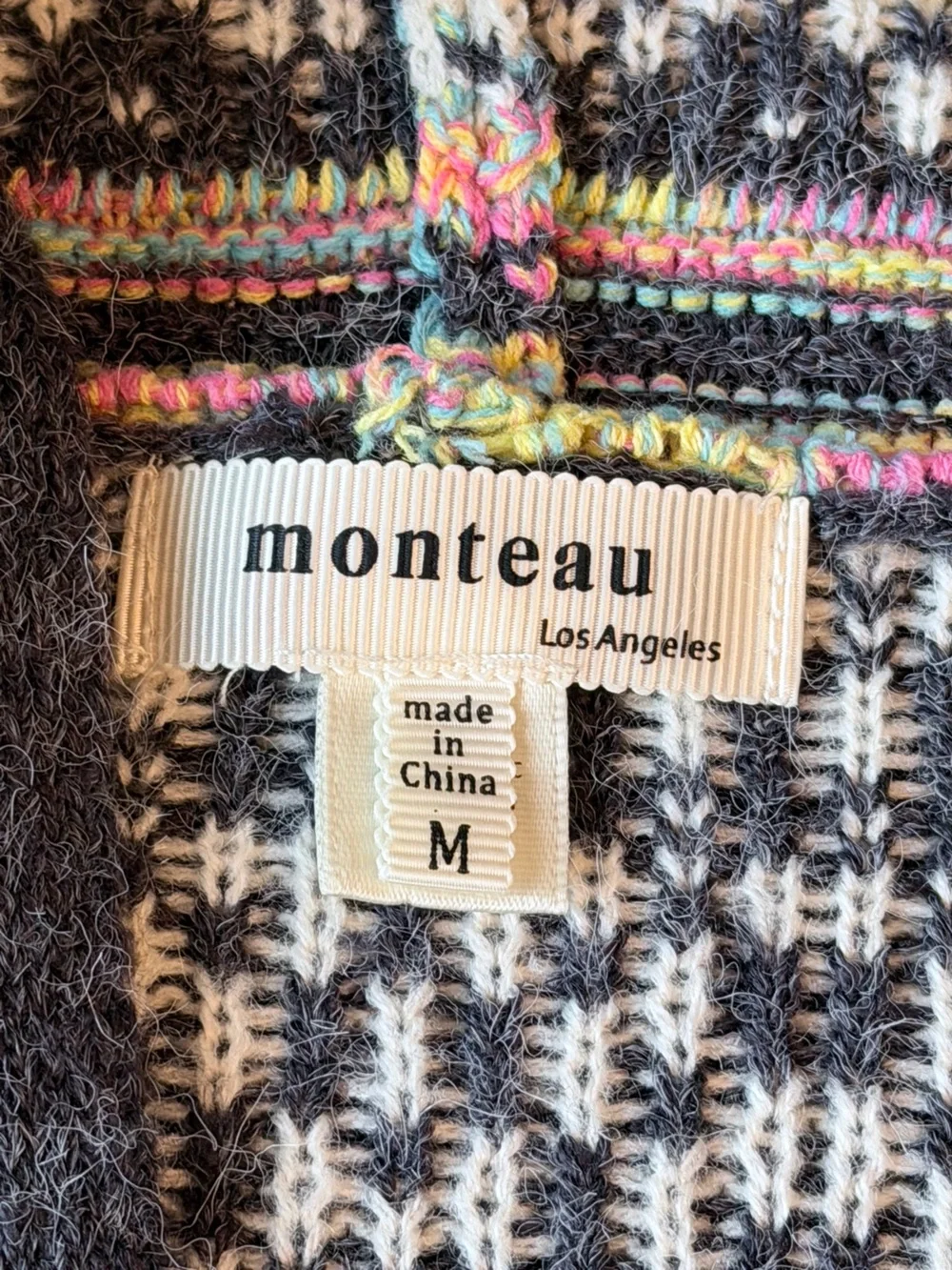 Monteau Los Angeles Open-Front Hooded Long Cardigan Sweater. Women’s Sz-M  Aztec